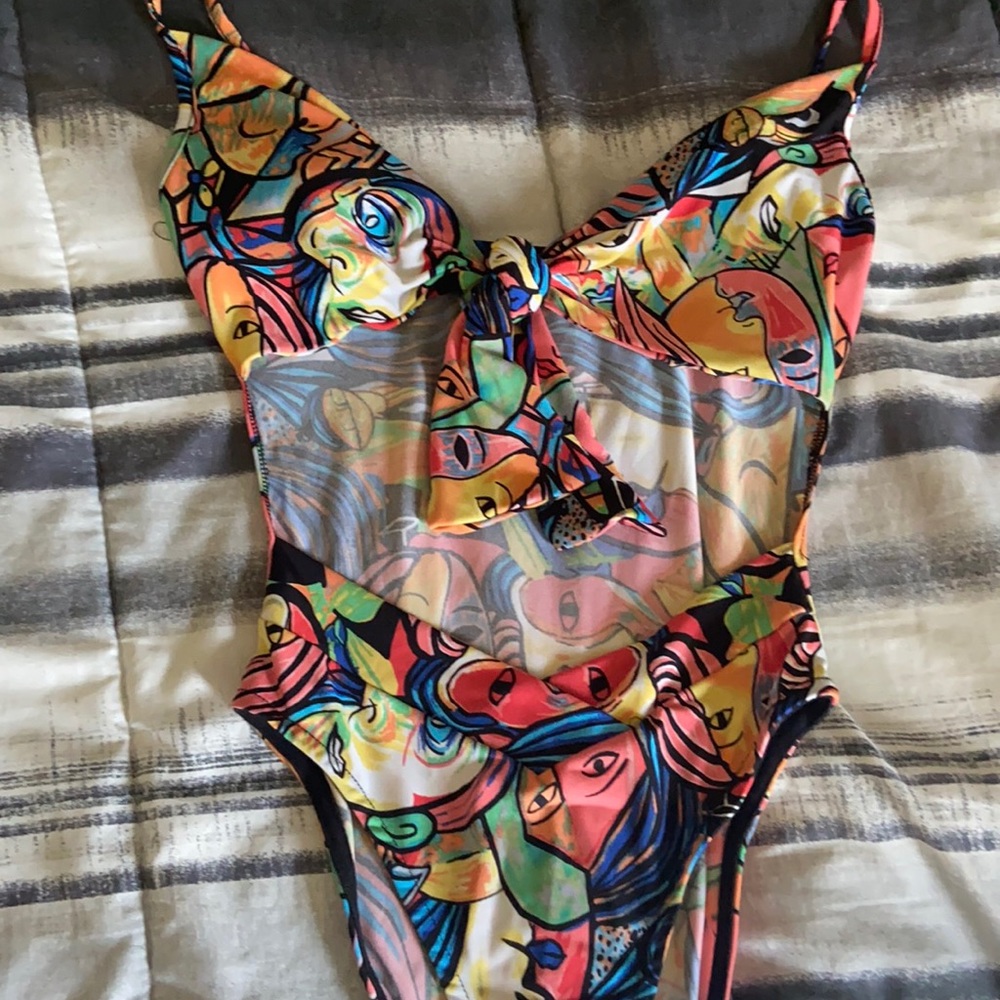 Fashion nova Body suit